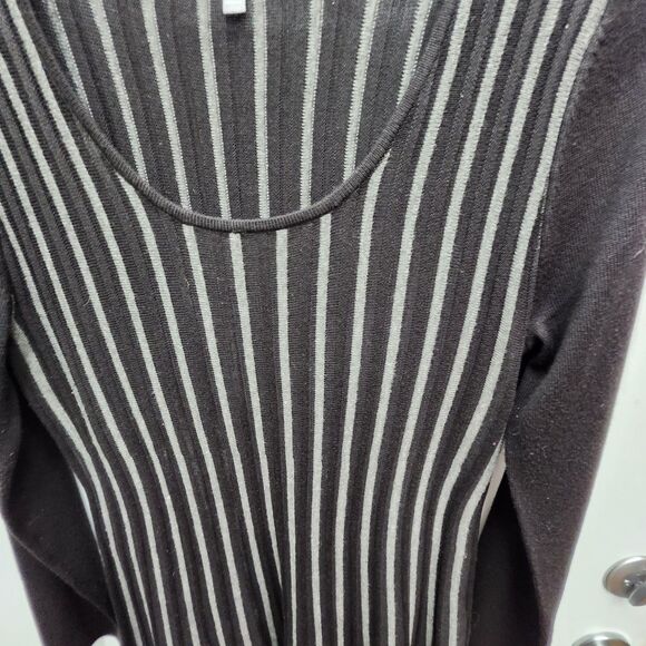 Daisy Fuentes Sweater Dress Tunic Womens Large Black Gray Striped Scoop Neck - Picture 4 of 10